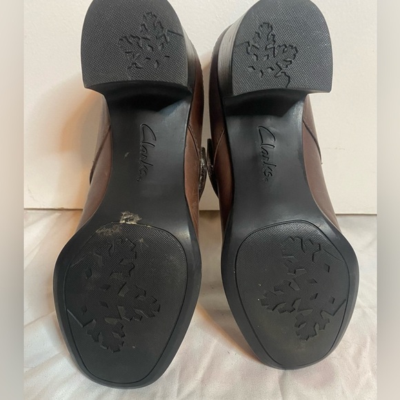 Clarks Womens Ankle Boots Brown Studded  Block Heels Leather 5M - Picture 5 of 7